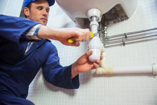 Efficiency Flows Here: Top-notch Plumbing and Drain Services